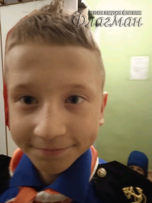 42da8c30.ID Photo out.150639